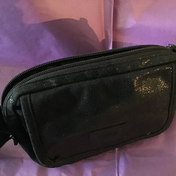 Victoria’s Secret PINK Messenger Bag - Picture 4 of 6